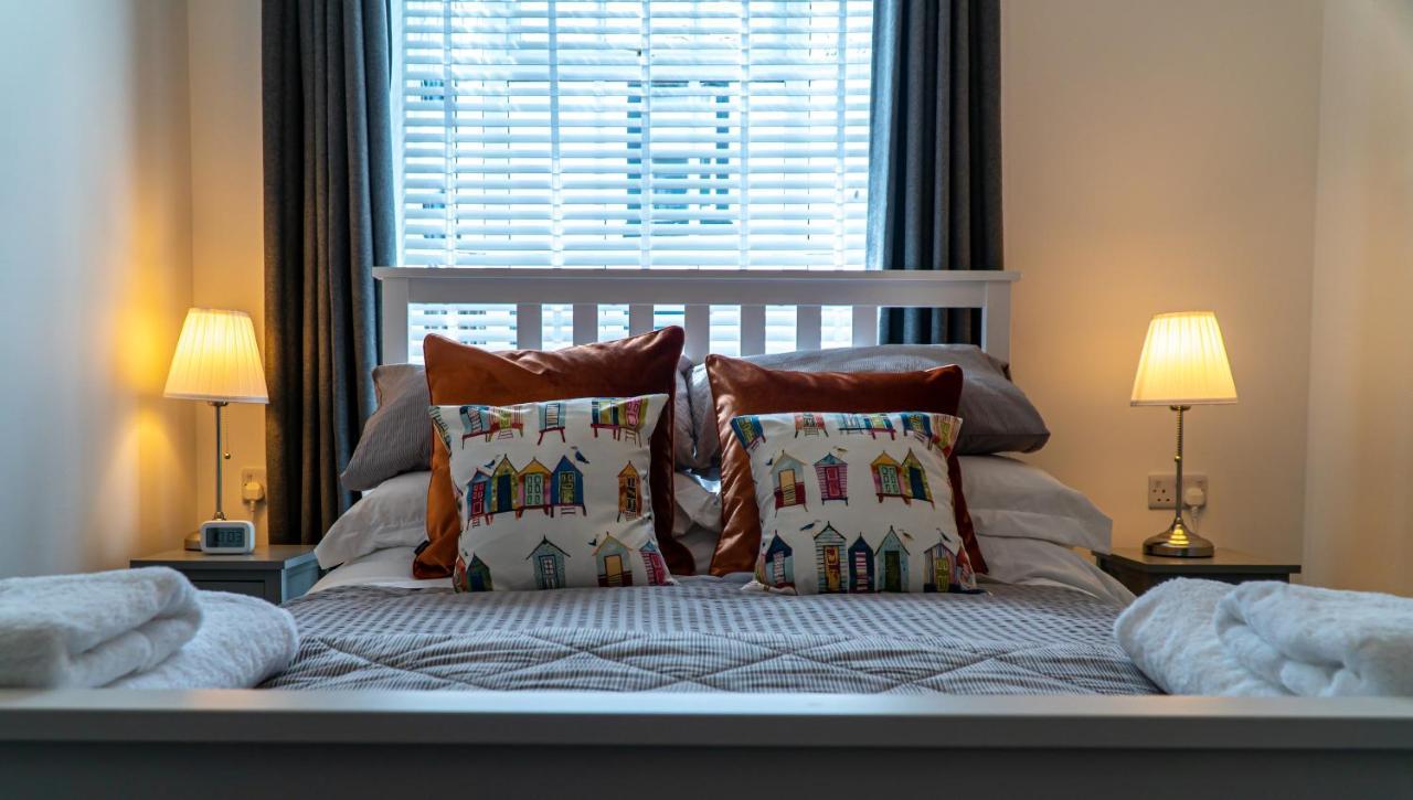 The Old Paint Shop Apartment - Centrally Situated Anstruther Bagian luar foto